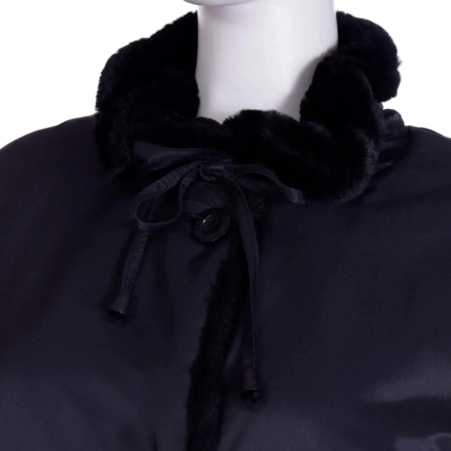 1990s Isaac Mizrahi Black All Weather Rain Coat w/ Faux Fur Lining