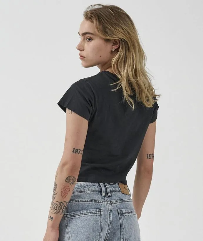 MINIMAL THRILLS MINI TEE