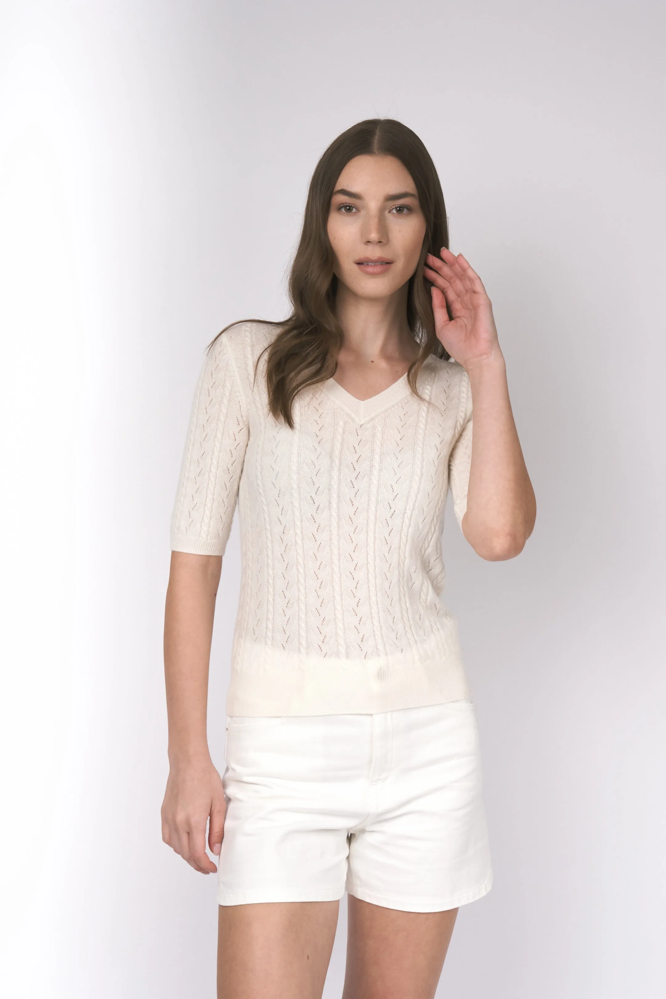 Robertson Madison 100% Cashmere Short Sleeve V Neck Sweater CC-269 | Ivory | Clearance Final Sale